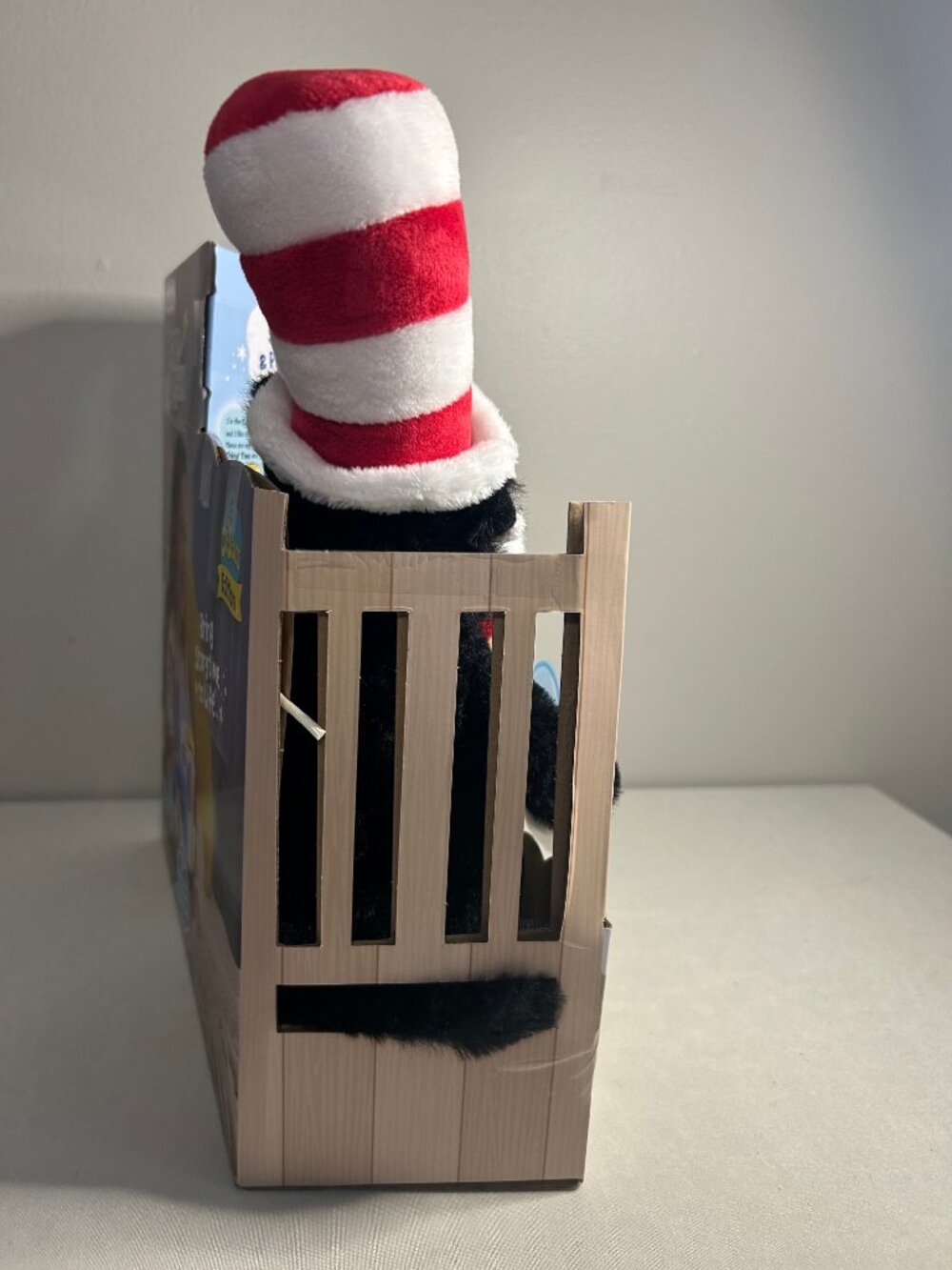 NIB The Cat in the Hat Set Dr. Seuss Little Tikes Story Dream Machine - Picture 4 of 4